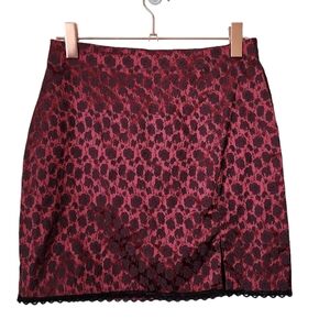 COLUMS II BY MIRRORS x VINTAGE 90s red satin floral brocade mini skirt lace trim
